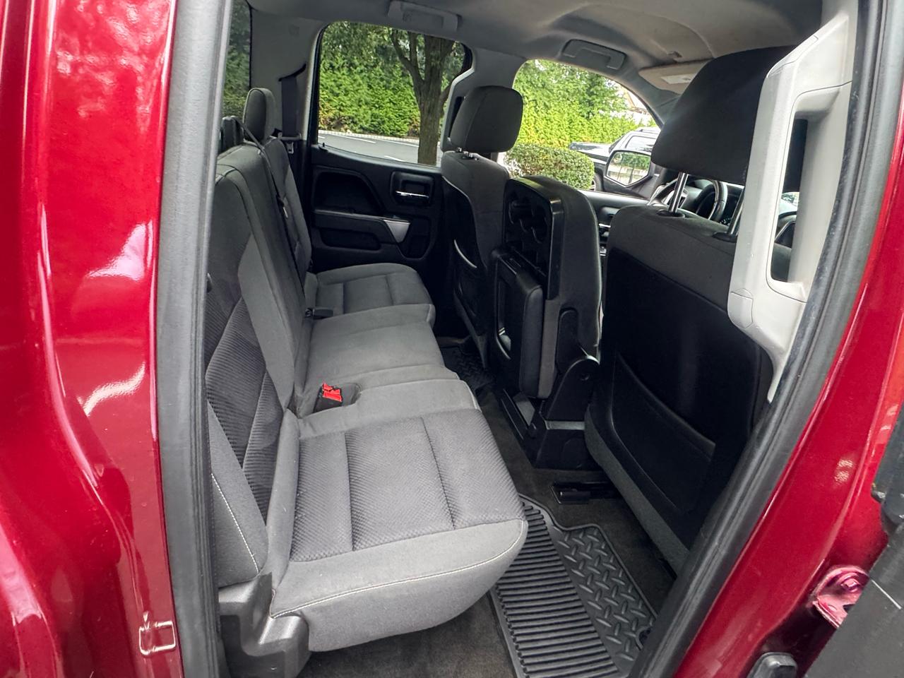 Chevrolet Silverado 1500 4dr Ext Cab 143.5" WB 4WD LT 2015
