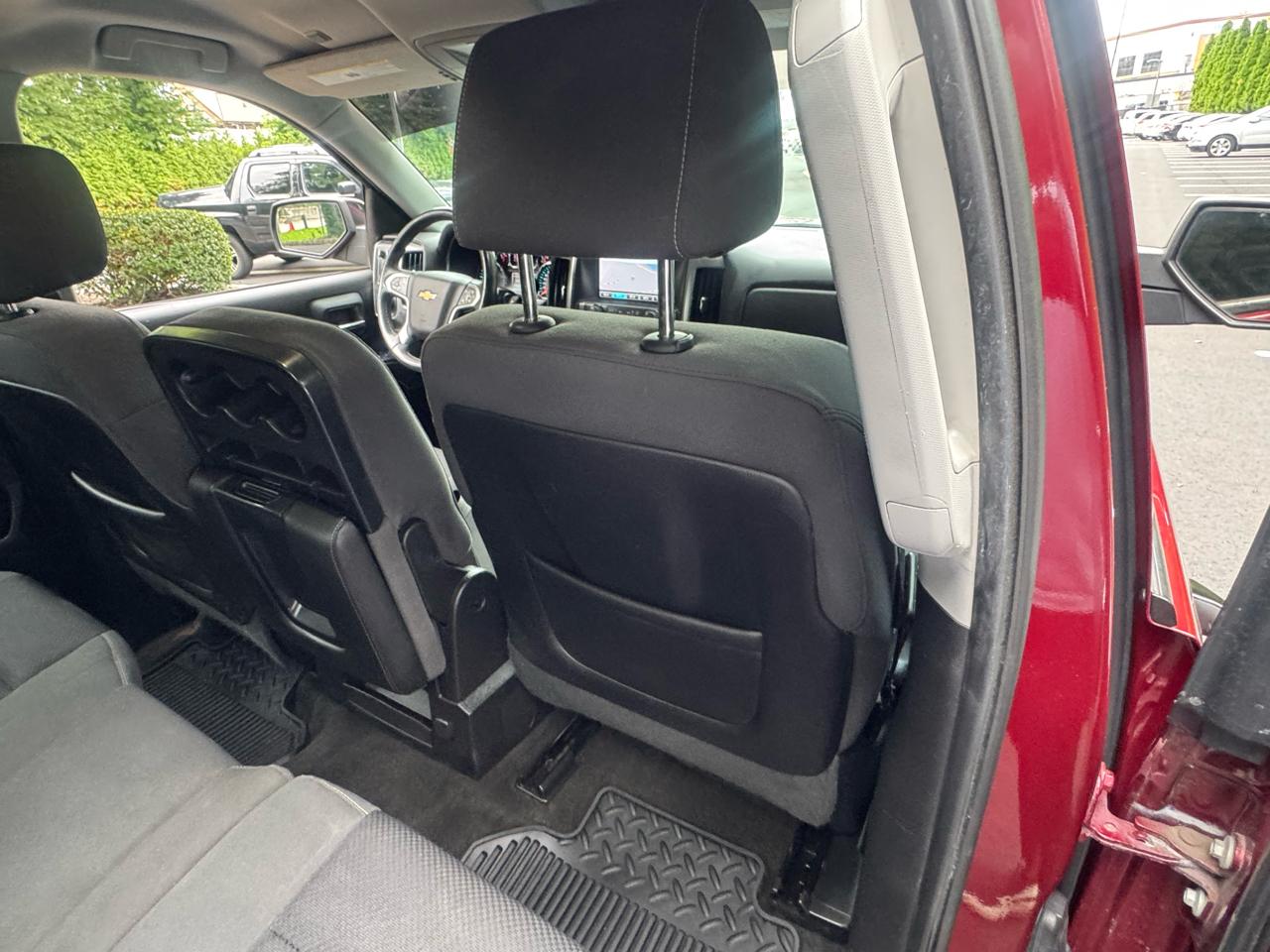 Chevrolet Silverado 1500 4dr Ext Cab 143.5" WB 4WD LT 2015