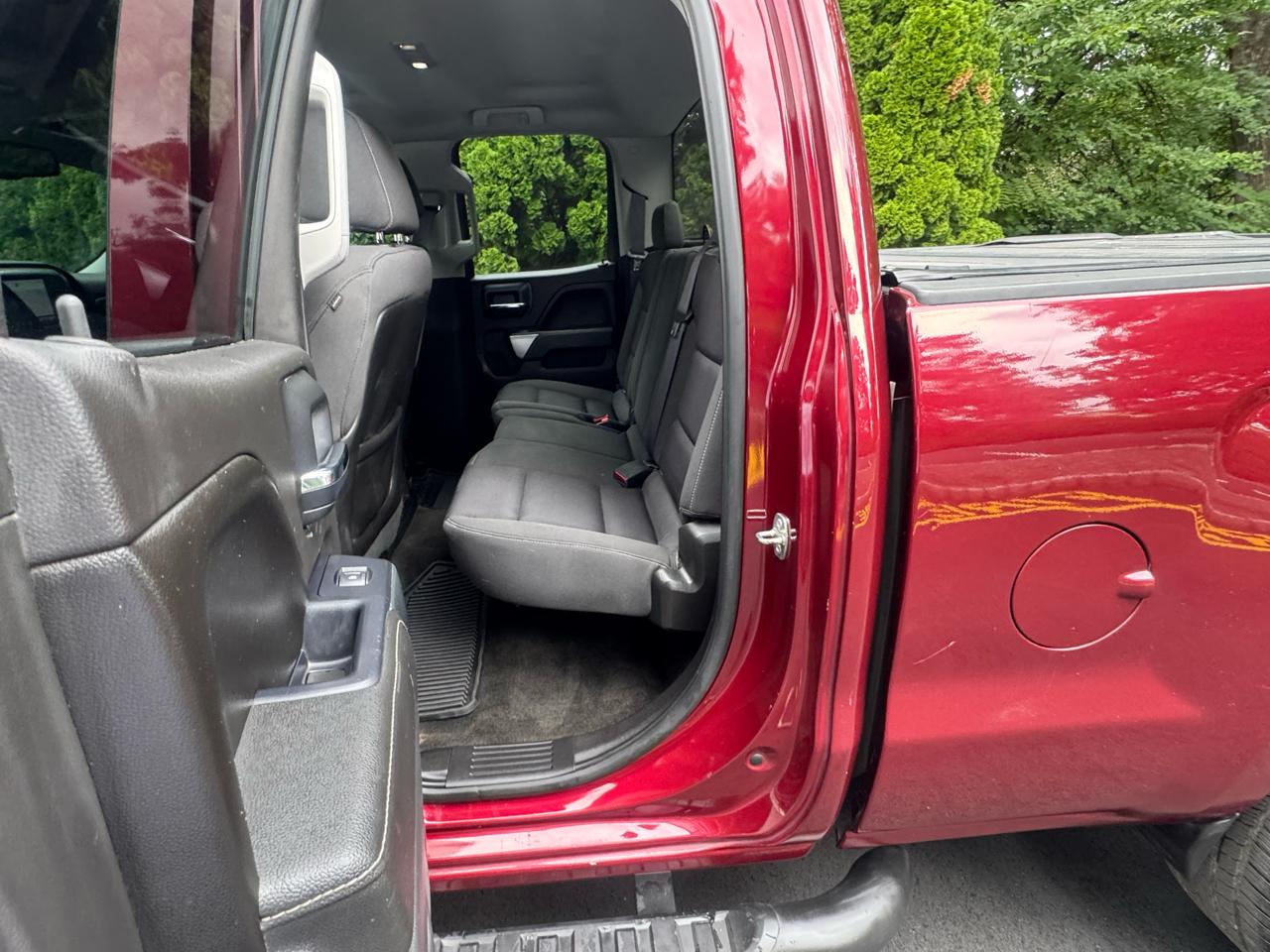 Chevrolet Silverado 1500 4dr Ext Cab 143.5" WB 4WD LT 2015