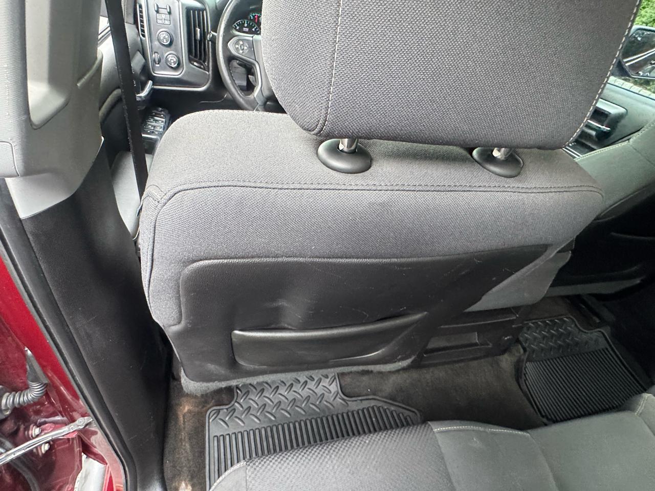 Chevrolet Silverado 1500 4dr Ext Cab 143.5" WB 4WD LT 2015