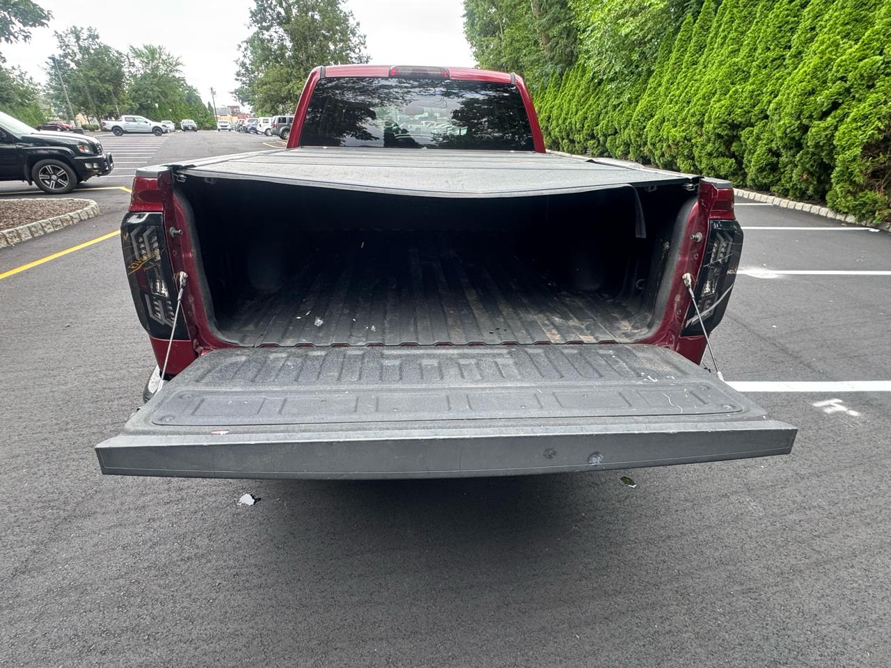 Chevrolet Silverado 1500 4dr Ext Cab 143.5" WB 4WD LT 2015