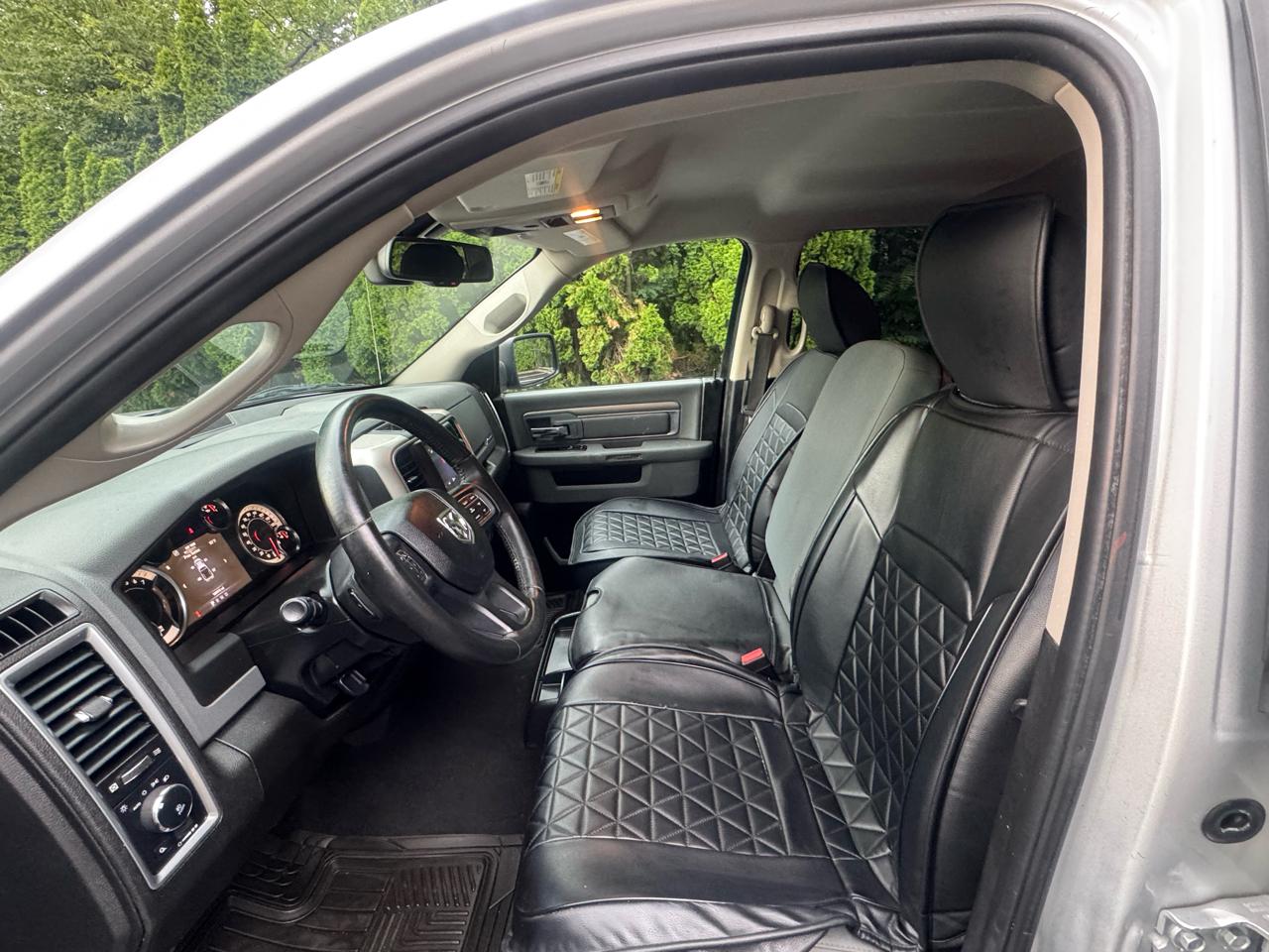 RAM 1500 Classic Tradesman Crew Cab LWB 4WD 2019