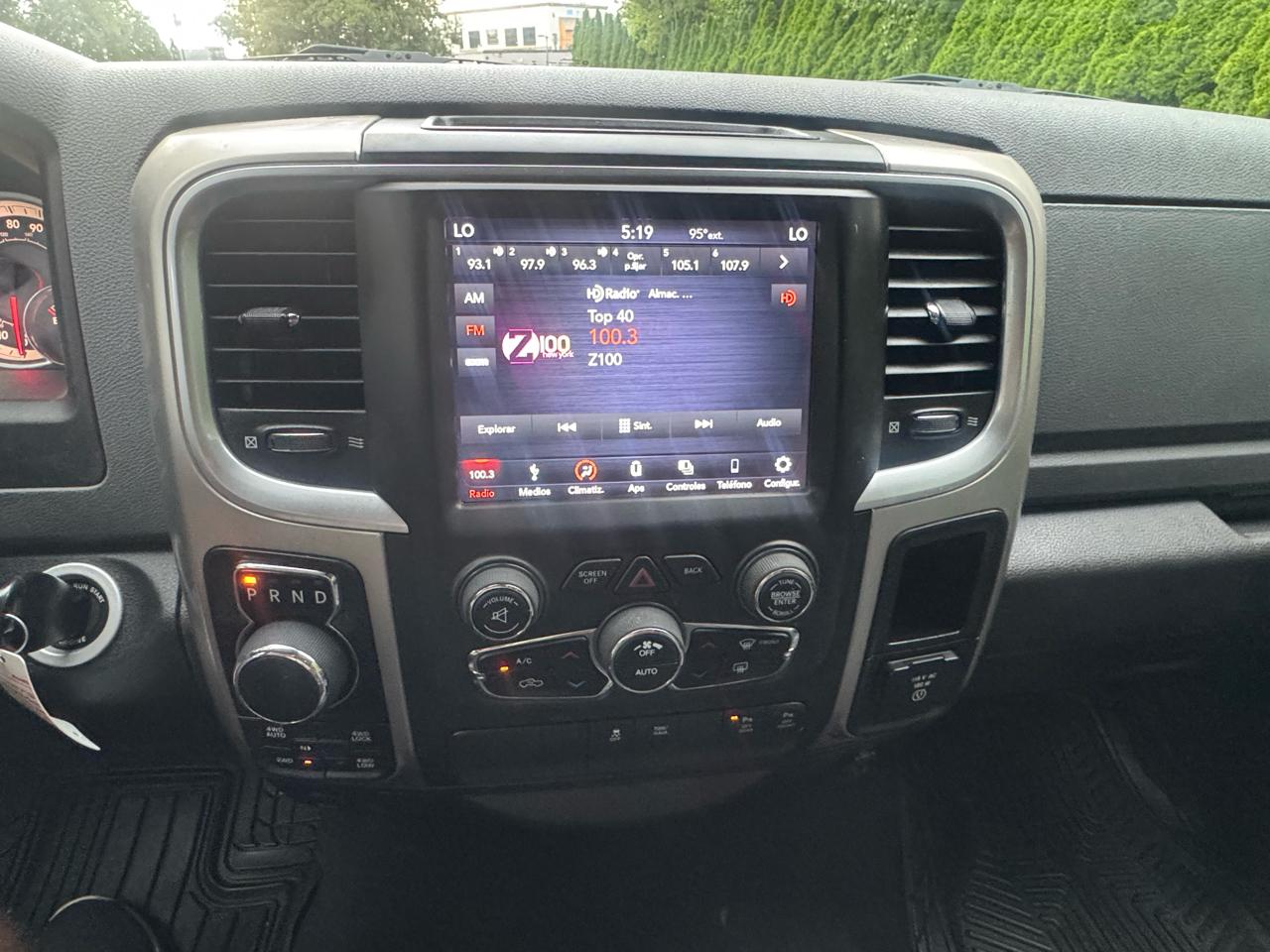 RAM 1500 Classic Tradesman Crew Cab LWB 4WD 2019