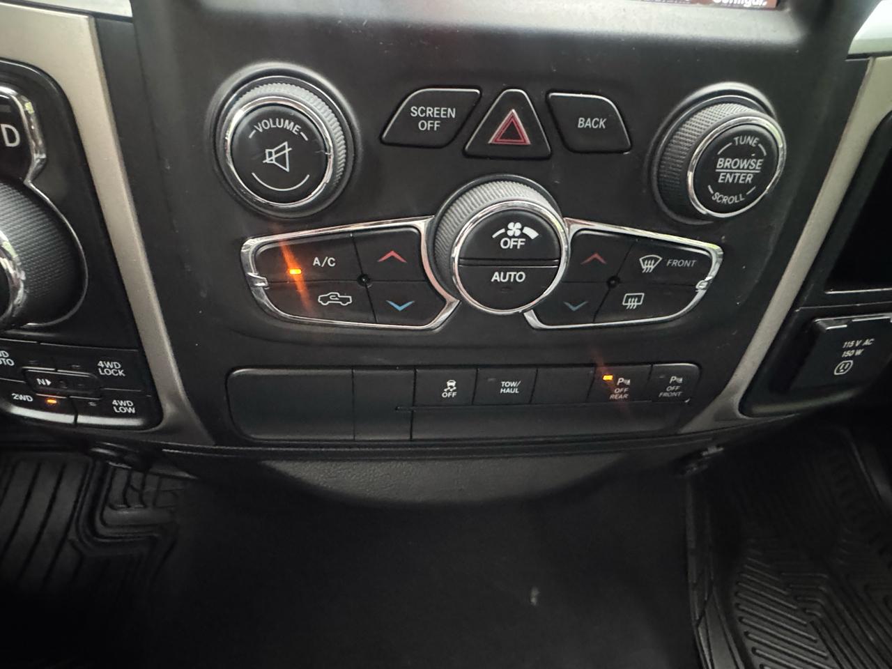 RAM 1500 Classic Tradesman Crew Cab LWB 4WD 2019