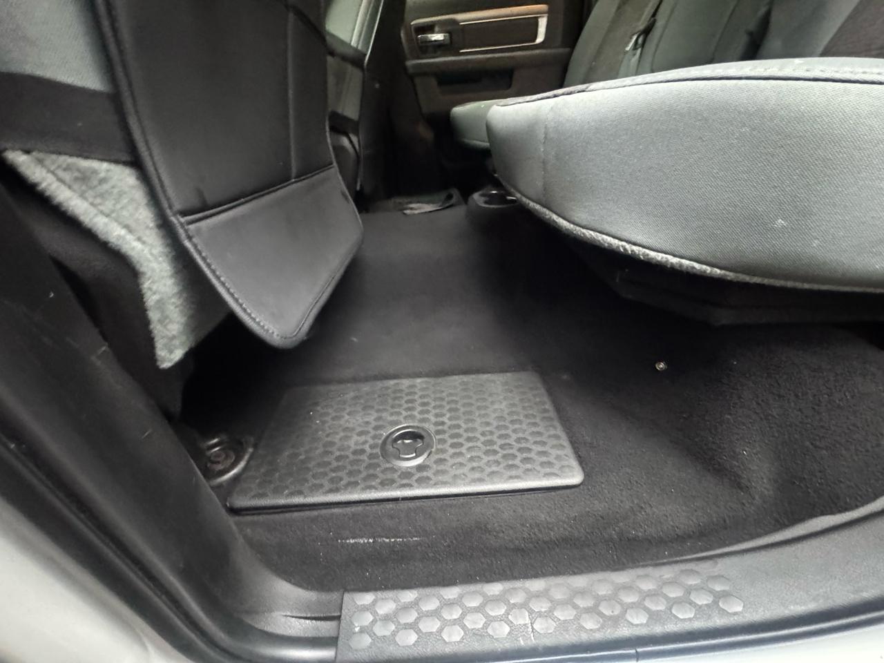 RAM 1500 Classic Tradesman Crew Cab LWB 4WD 2019