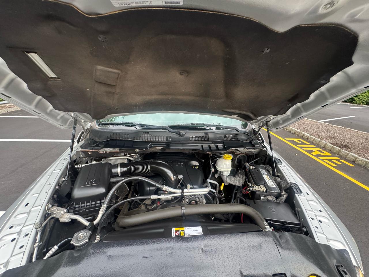 RAM 1500 Classic Tradesman Crew Cab LWB 4WD 2019
