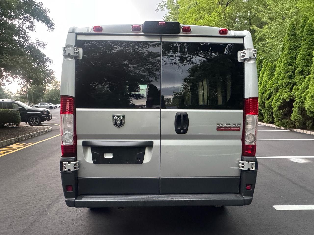 RAM Promaster 1500 Low Roof Tradesman 118-in. WB 2018