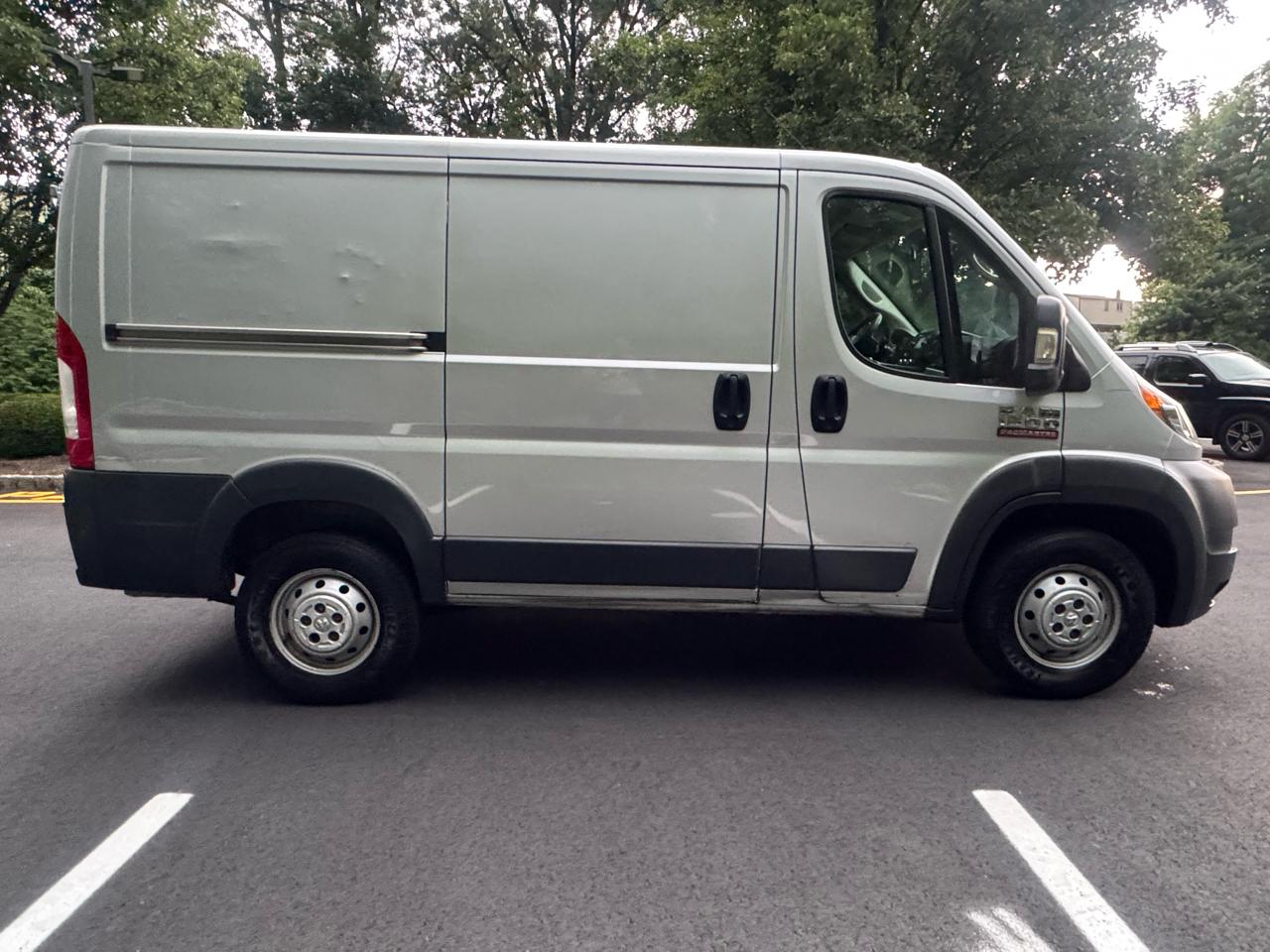 RAM Promaster 1500 Low Roof Tradesman 118-in. WB 2018