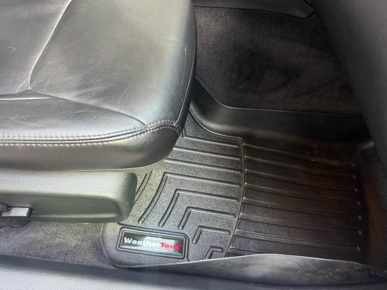 Chrysler 300 Limited AWD 2012