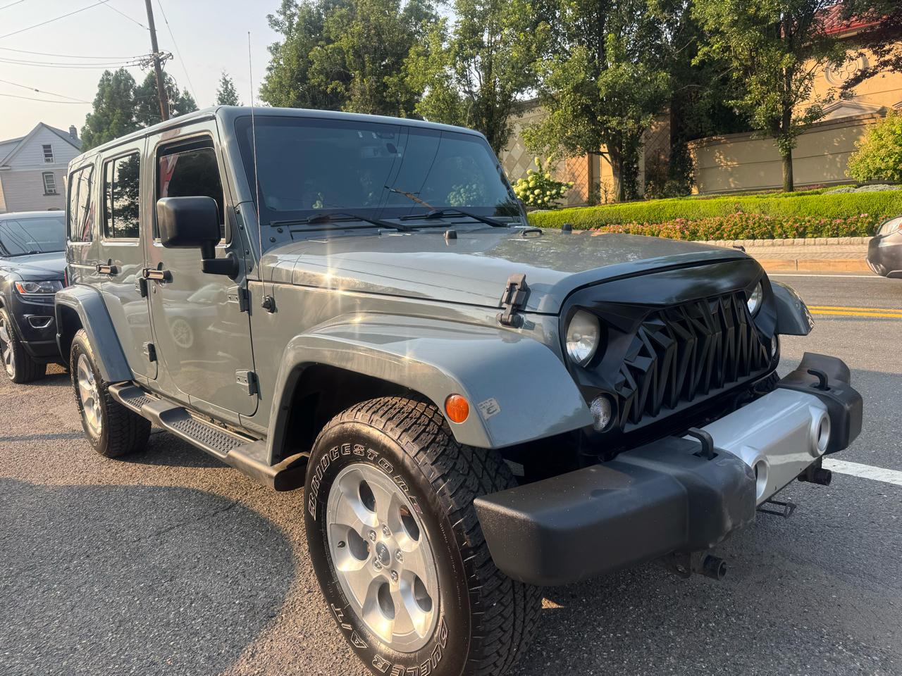 Jeep Wrangler Unlimited Sahara 4WD 2014