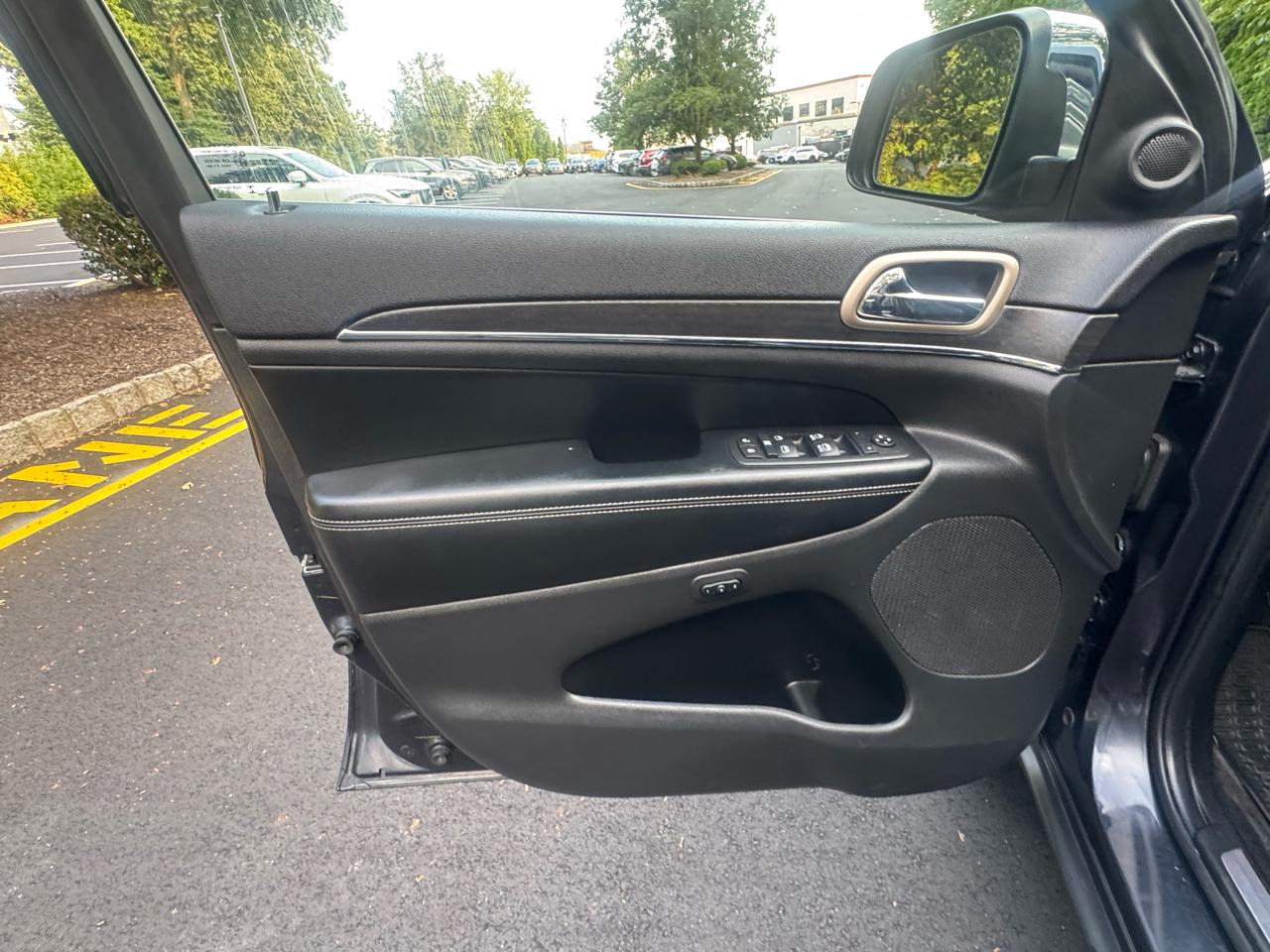 Jeep Grand Cherokee Limited 4WD 2015