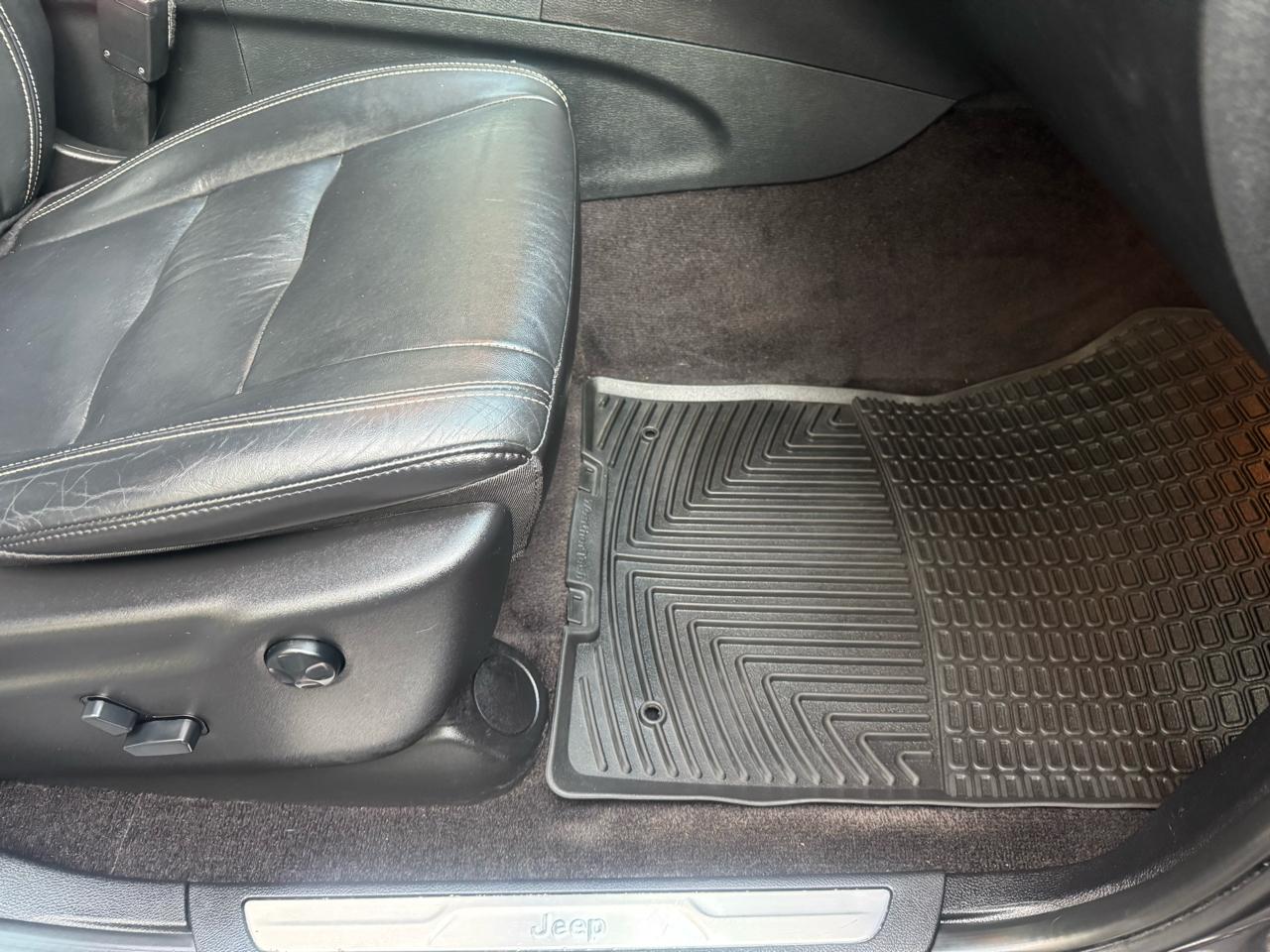 Jeep Grand Cherokee Limited 4WD 2015