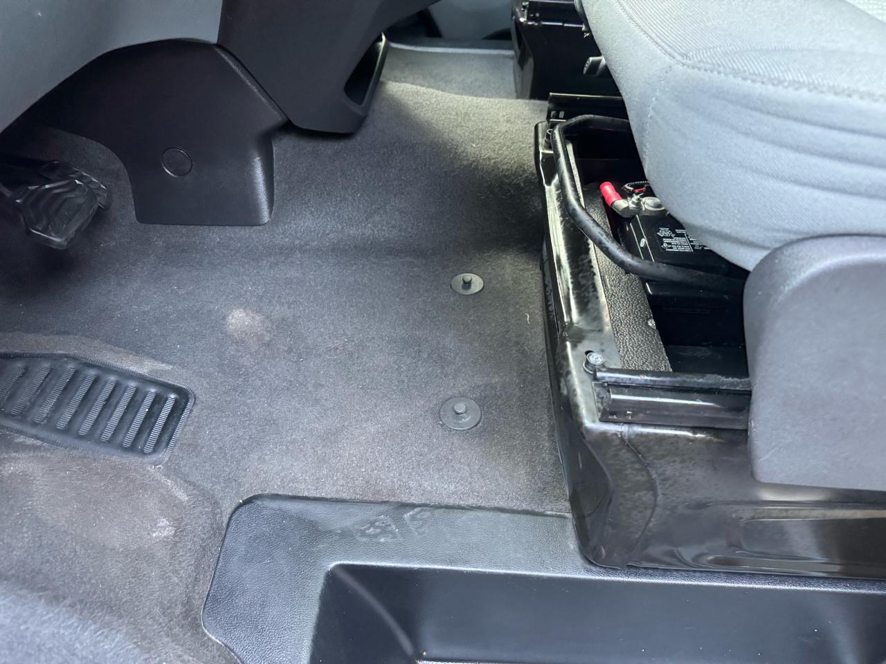 Ford Transit 350 Wagon Med. Roof XL w/Sliding Pass. 148-in. WB 2019