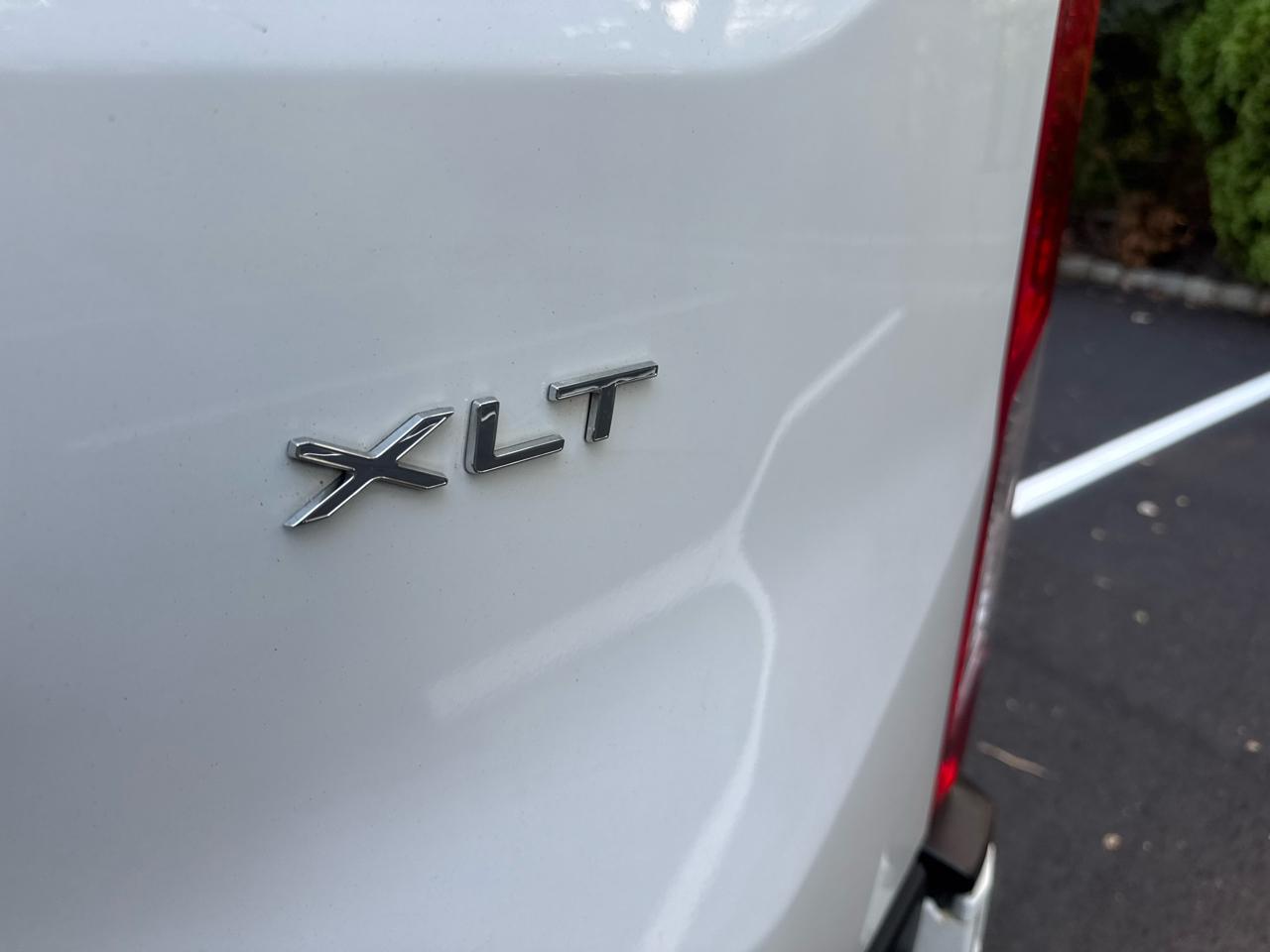 Ford Transit 350 Wagon Med. Roof XL w/Sliding Pass. 148-in. WB 2019