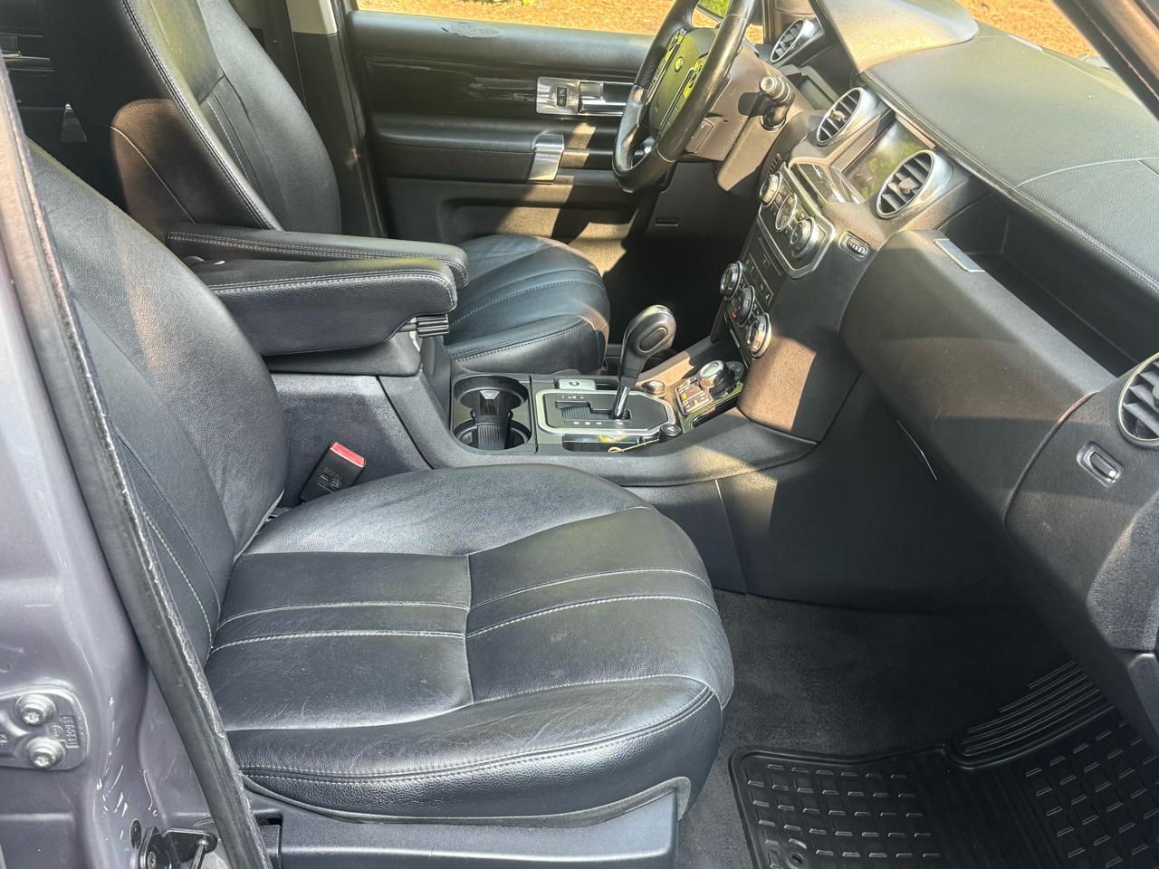 Land Rover LR4 HSE 2013