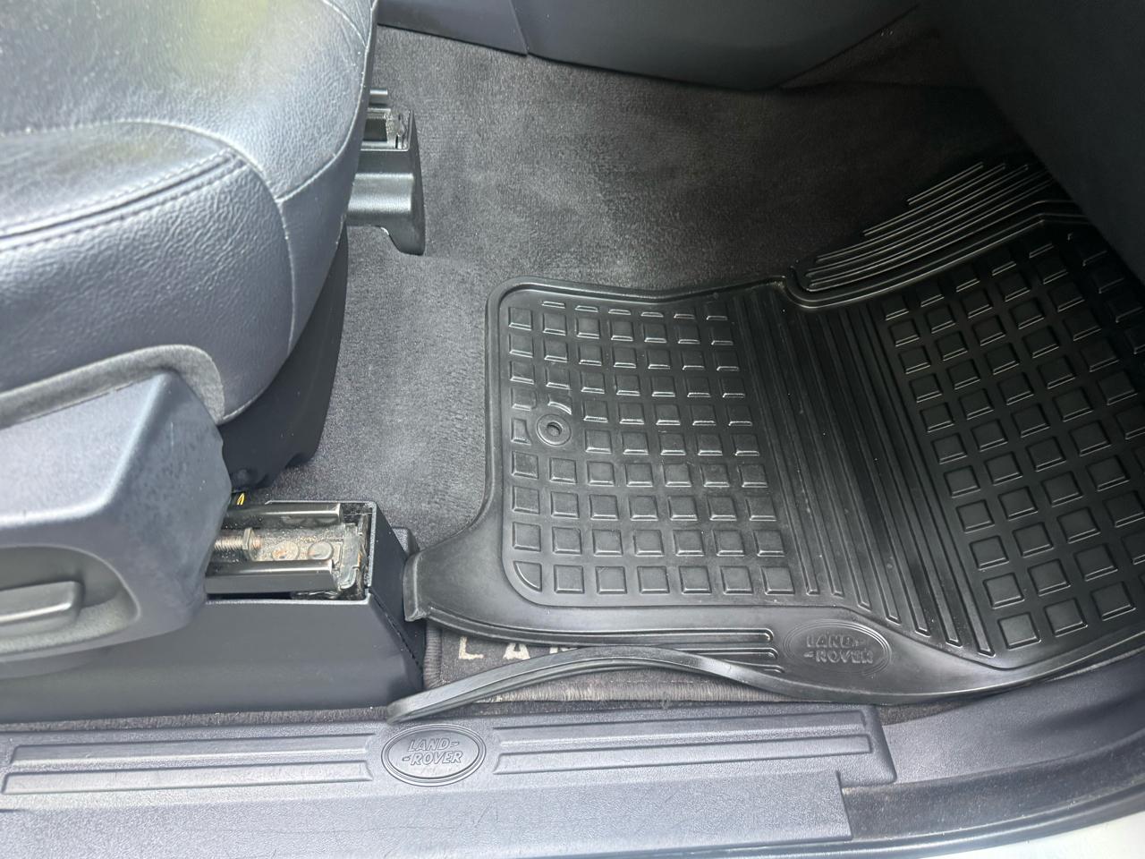 Land Rover LR4 HSE 2013