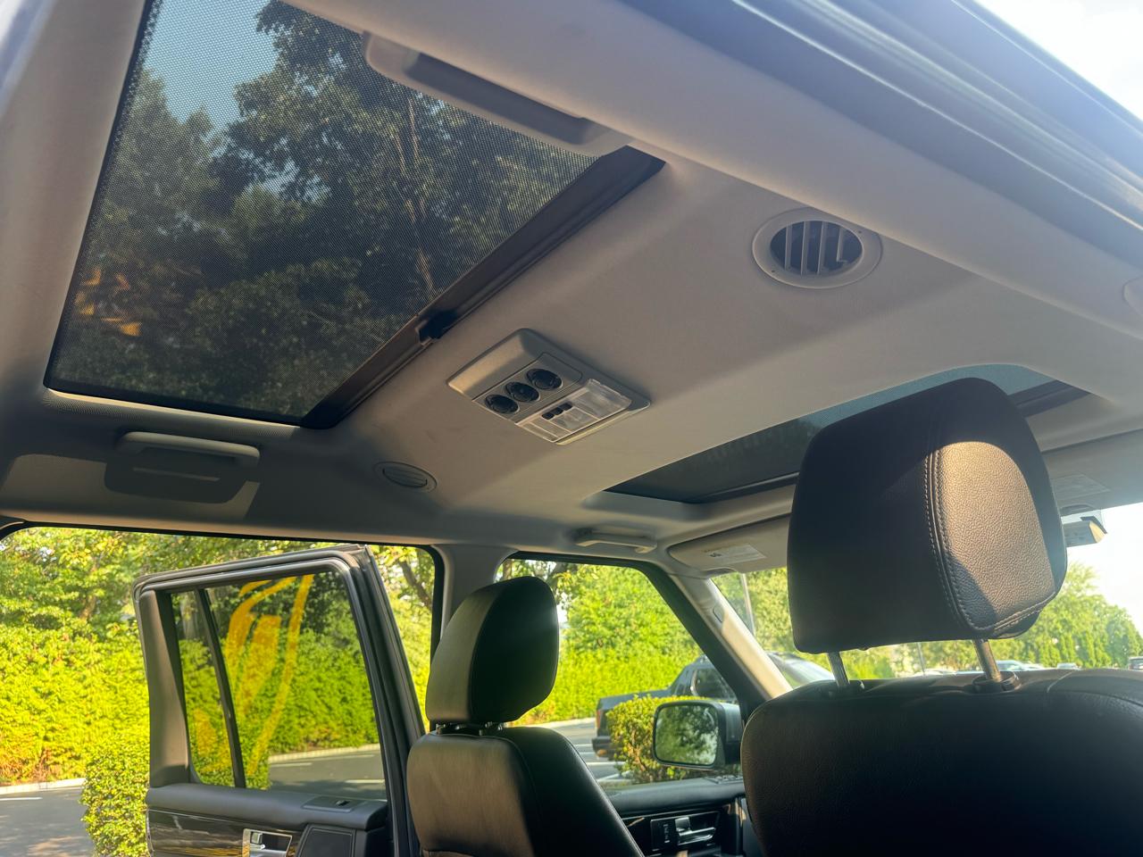 Land Rover LR4 HSE 2013
