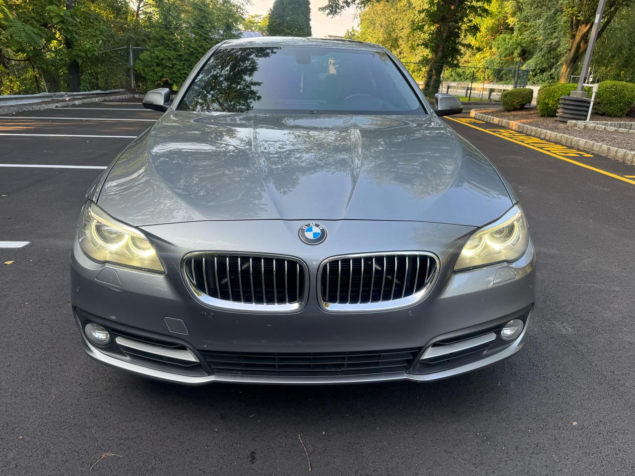 BMW 5-Series 528i 2016