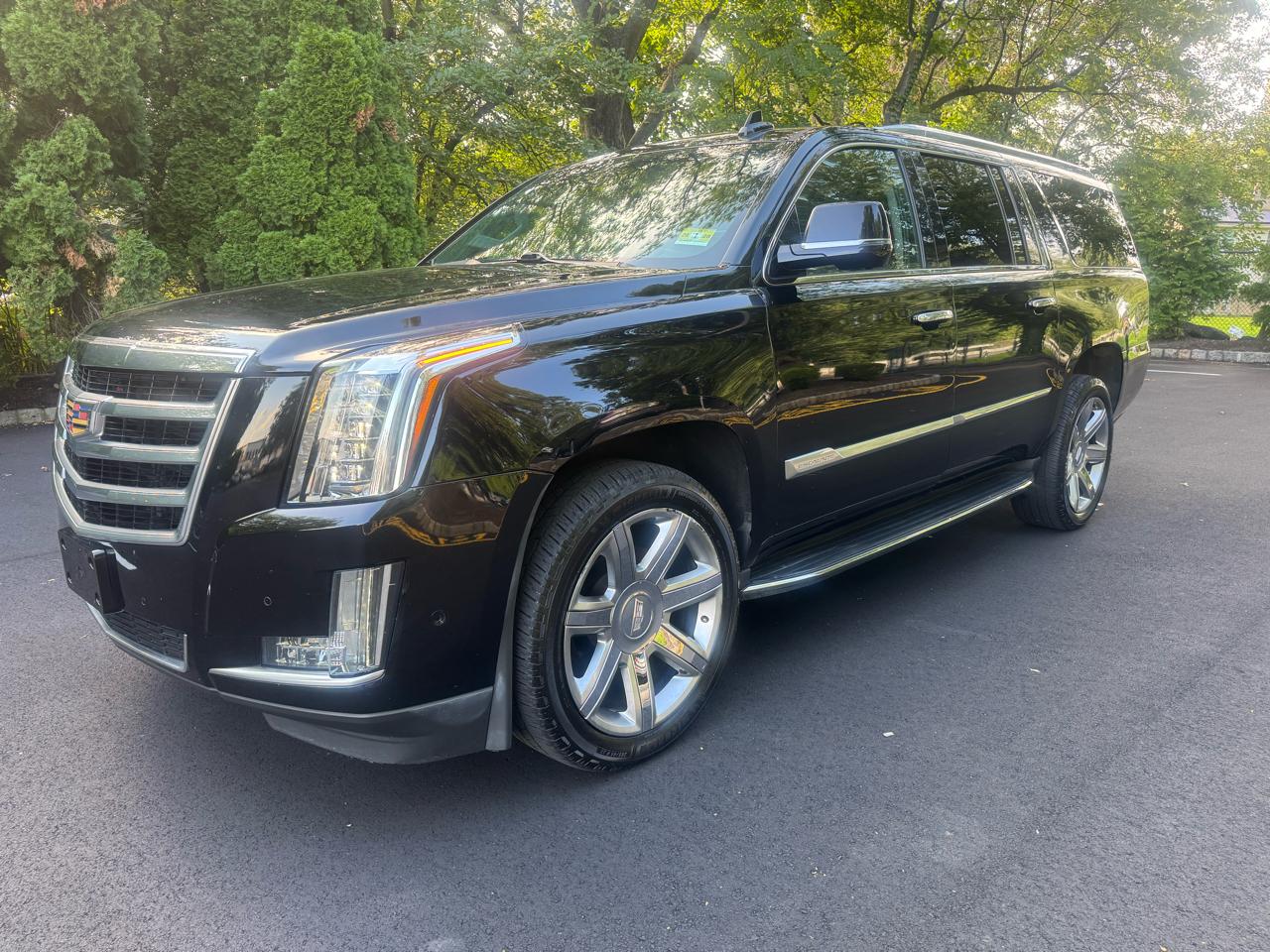 Cadillac Escalade ESV Luxury 4WD 2019