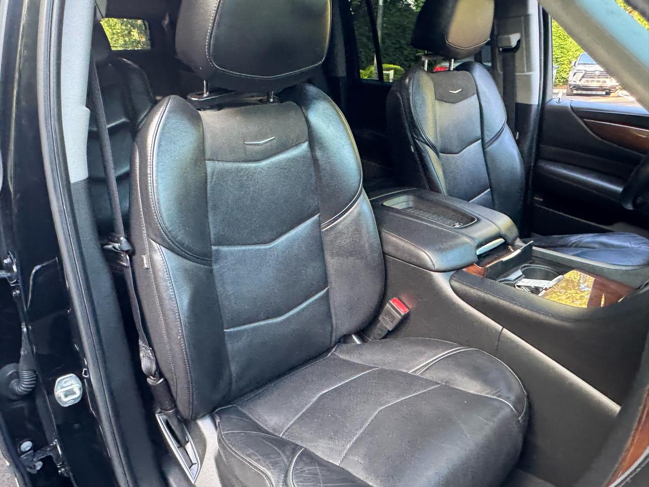 Cadillac Escalade ESV Luxury 4WD 2019