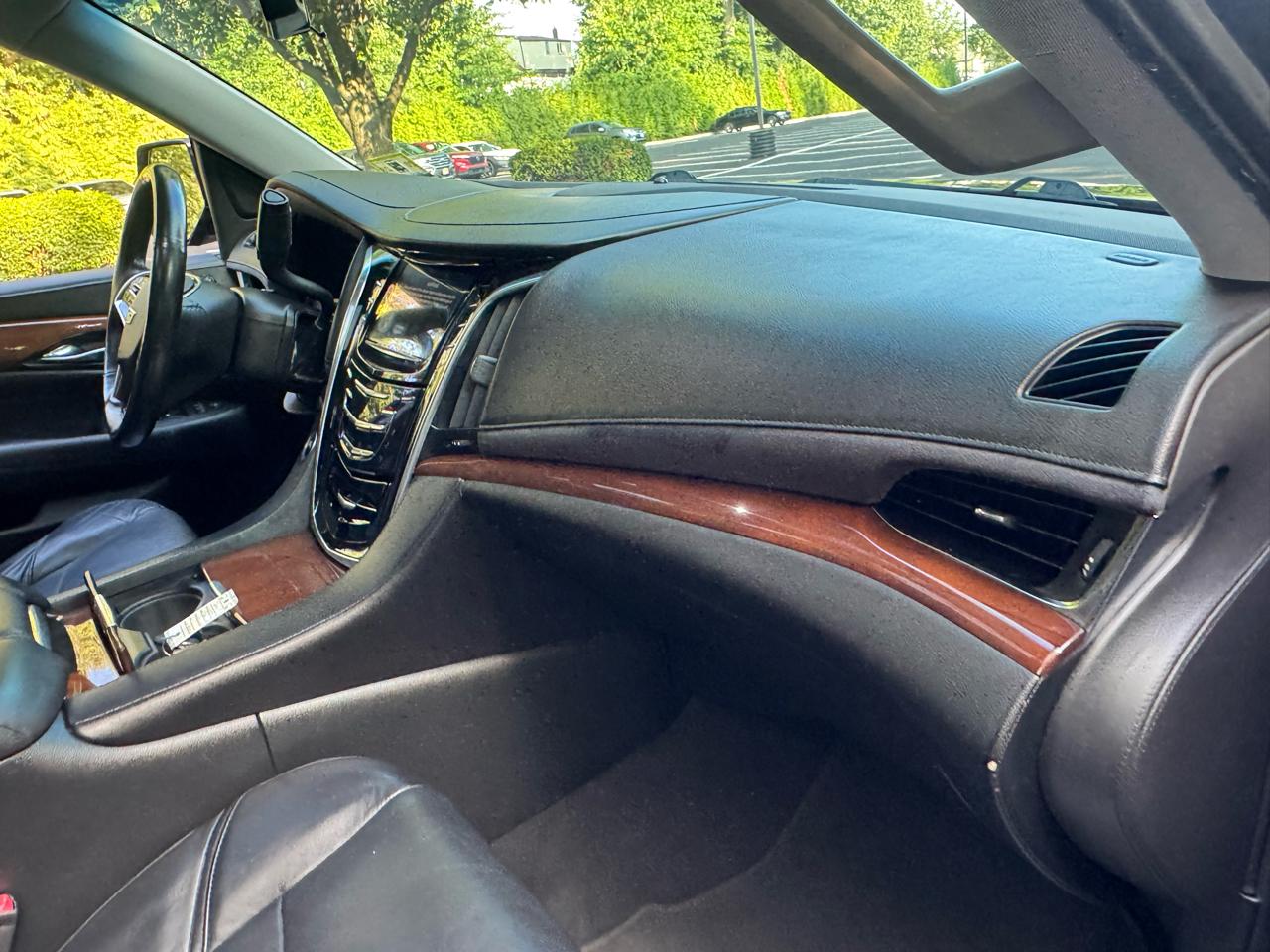 Cadillac Escalade ESV Luxury 4WD 2019