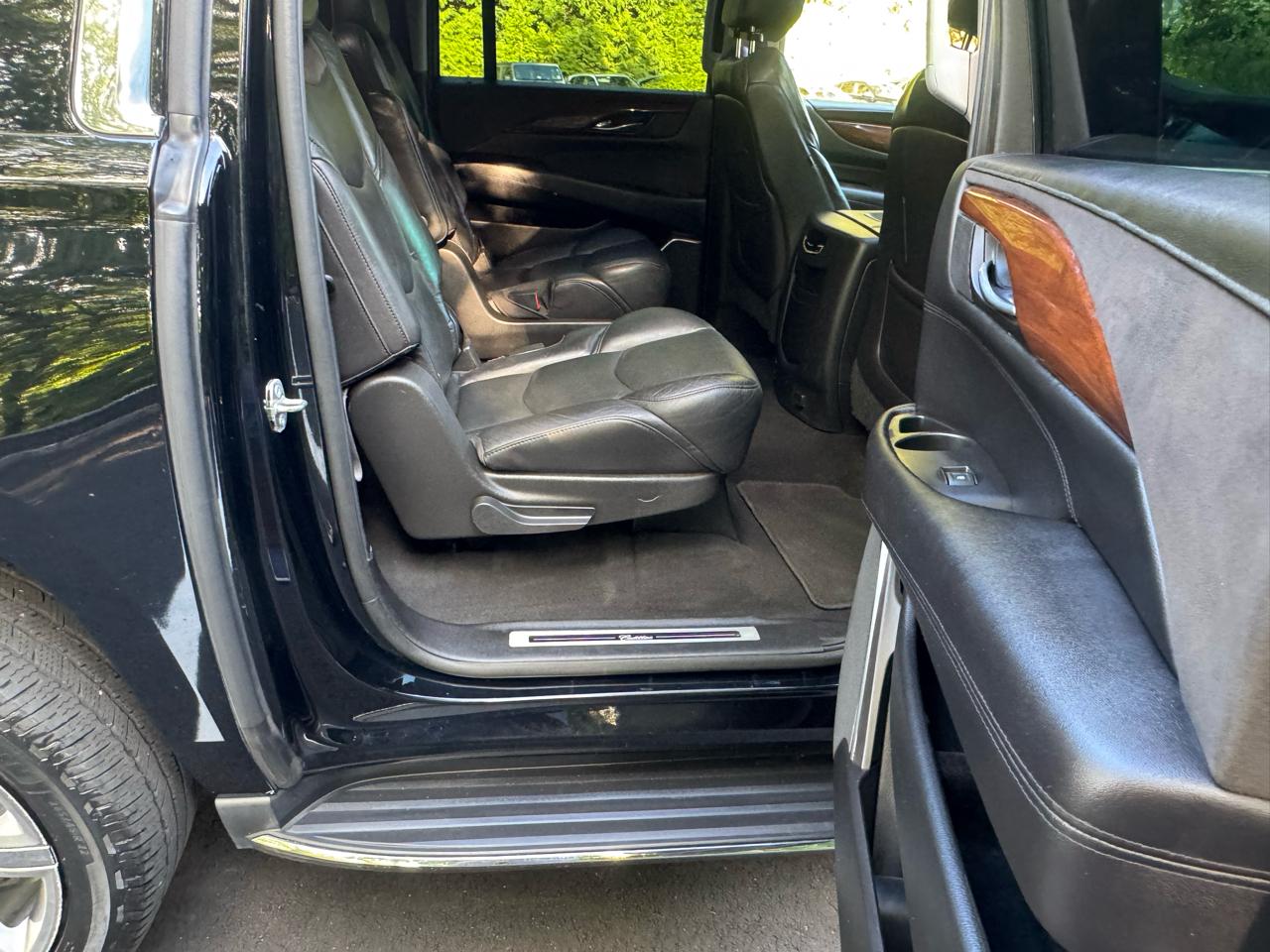 Cadillac Escalade ESV Luxury 4WD 2019