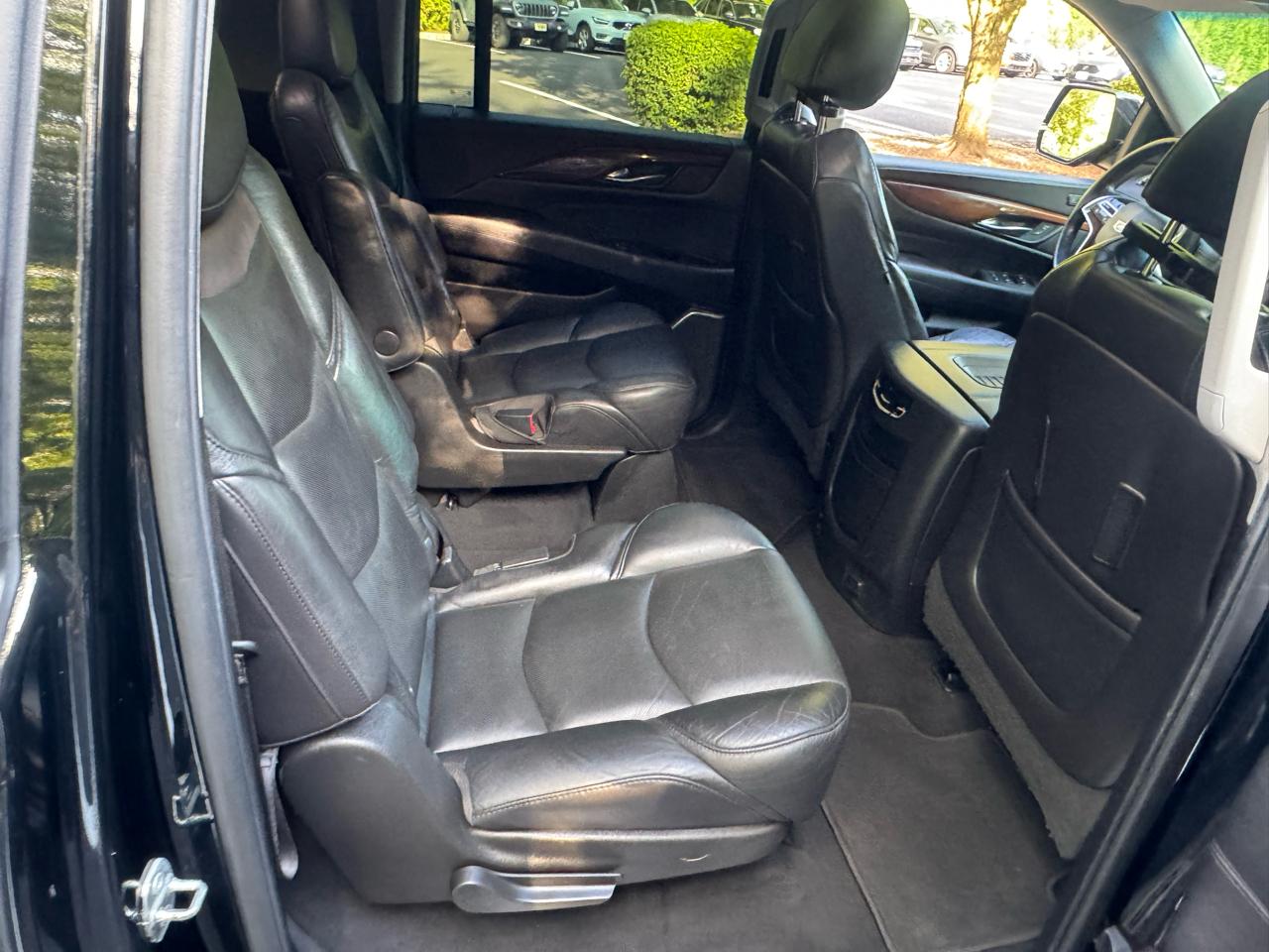 Cadillac Escalade ESV Luxury 4WD 2019