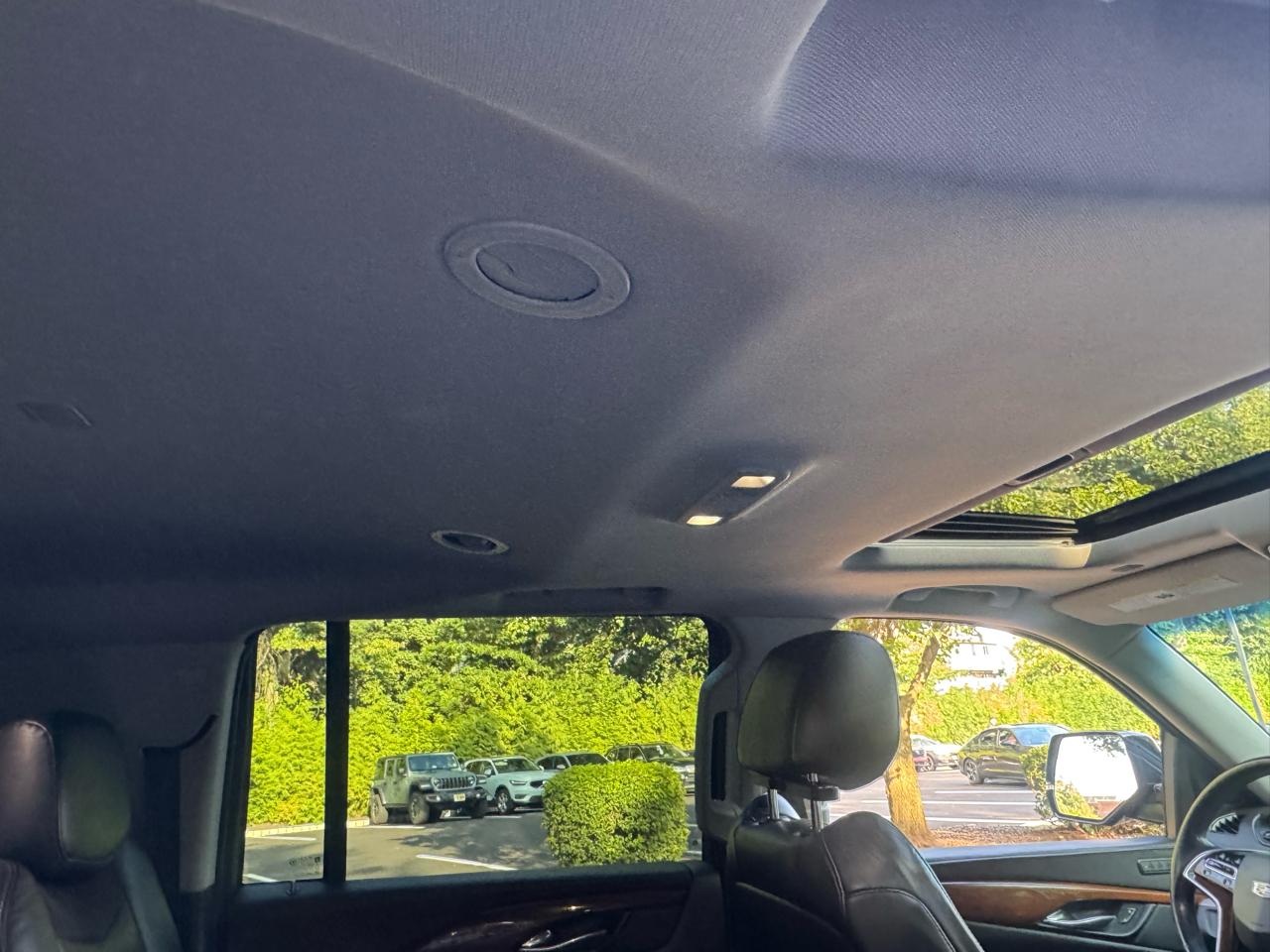 Cadillac Escalade ESV Luxury 4WD 2019