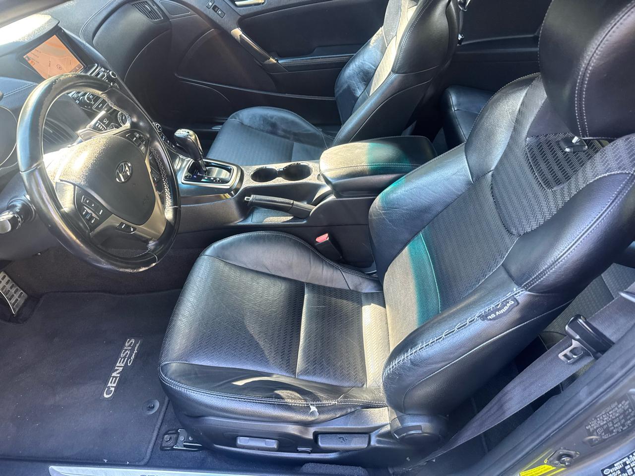 Hyundai Genesis Coupe 3.8 Ultimate 6MT 2014