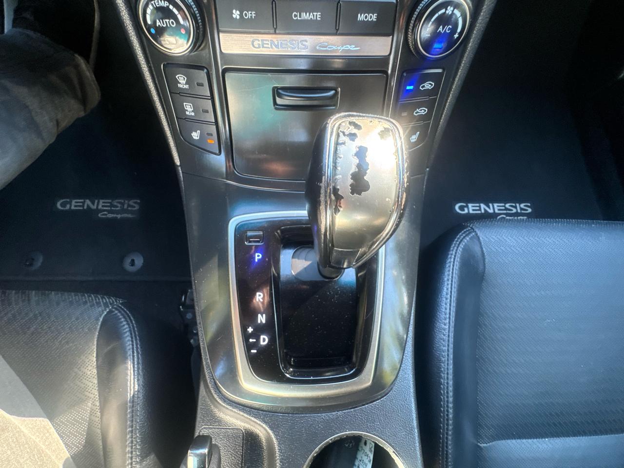 Hyundai Genesis Coupe 3.8 Ultimate 6MT 2014