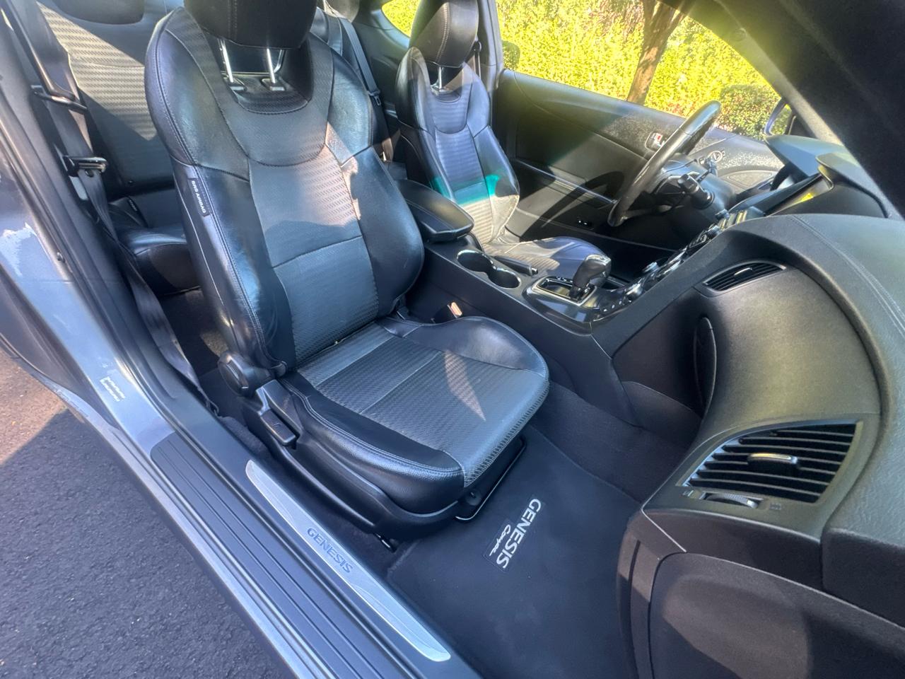 Hyundai Genesis Coupe 3.8 Ultimate 6MT 2014