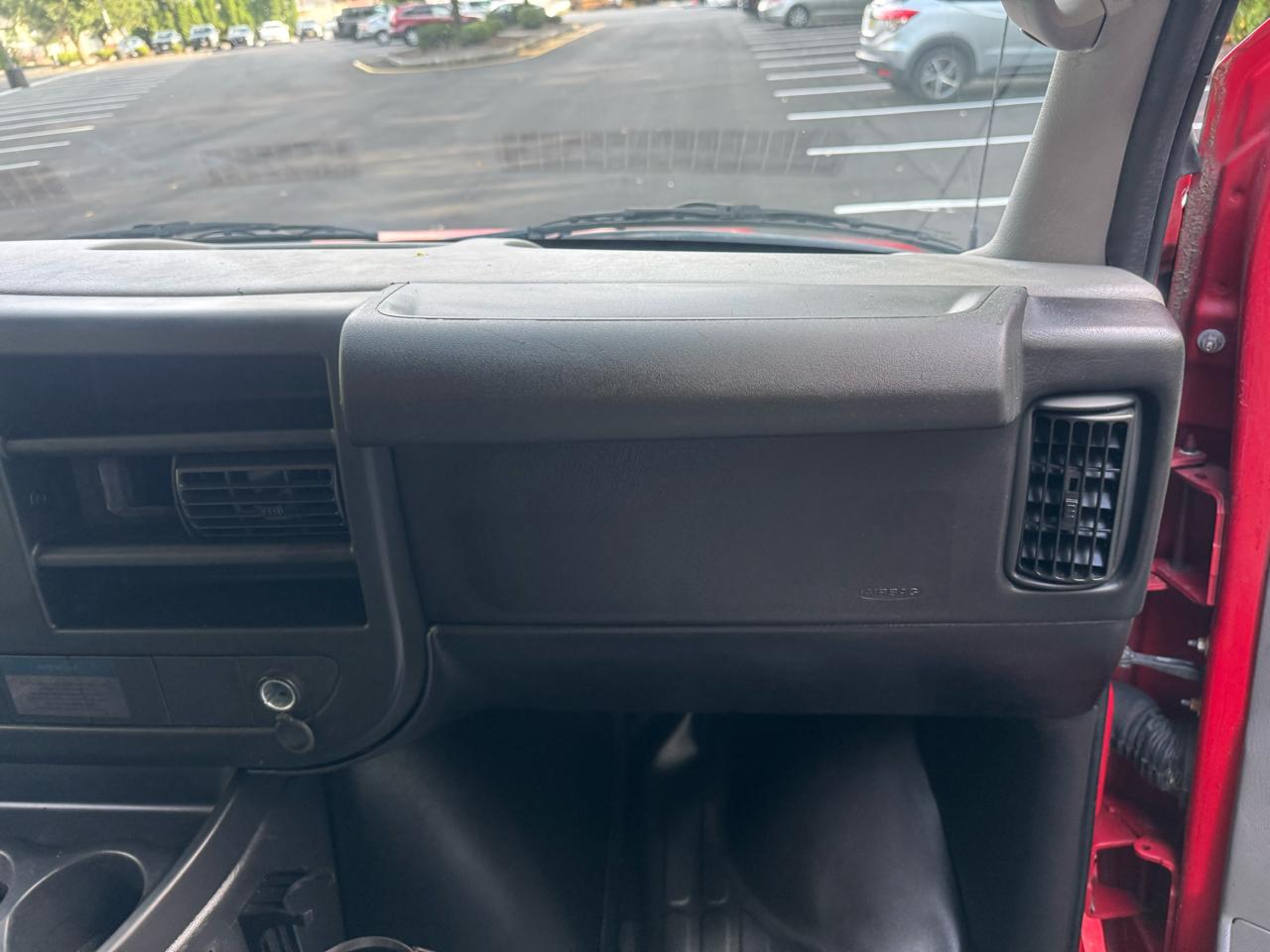 Chevrolet Express LS 3500 Extended 2011