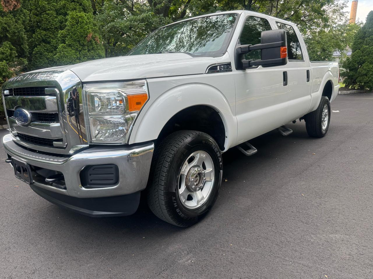 Ford F-250 SD XLT Crew Cab Long Bed 4WD 2016