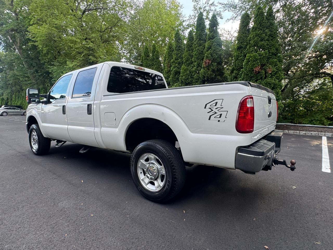 Ford F-250 SD XLT Crew Cab Long Bed 4WD 2016