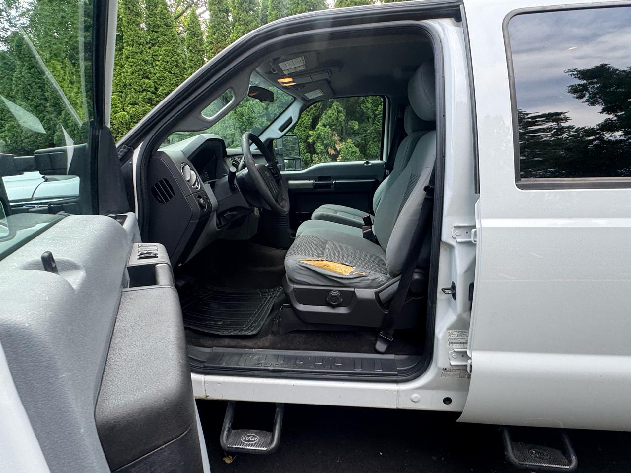 Ford F-250 SD XLT Crew Cab Long Bed 4WD 2016