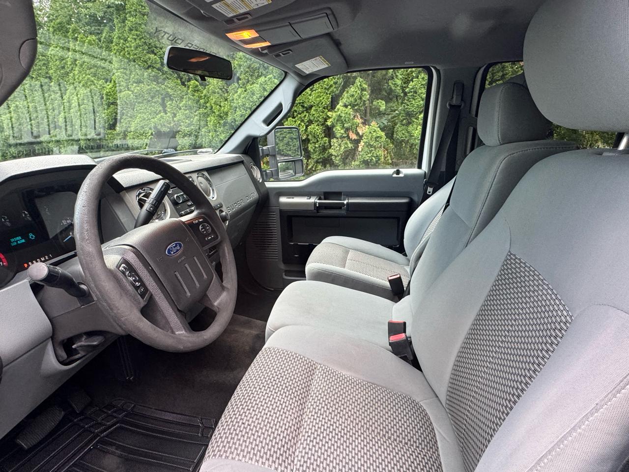 Ford F-250 SD XLT Crew Cab Long Bed 4WD 2016