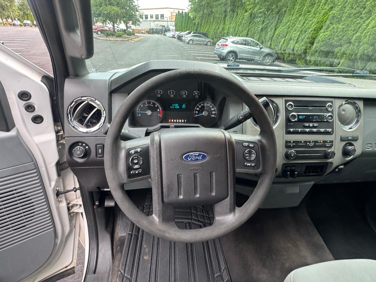 Ford F-250 SD XLT Crew Cab Long Bed 4WD 2016