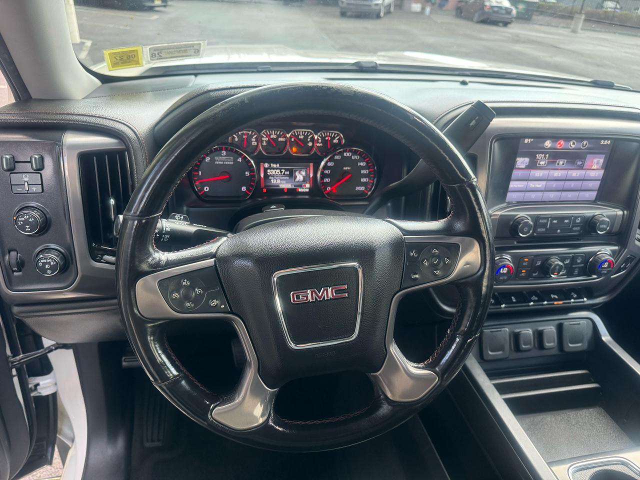 GMC Sierra 1500 Crew Cab 143.5" WB 4WD SLT 2015