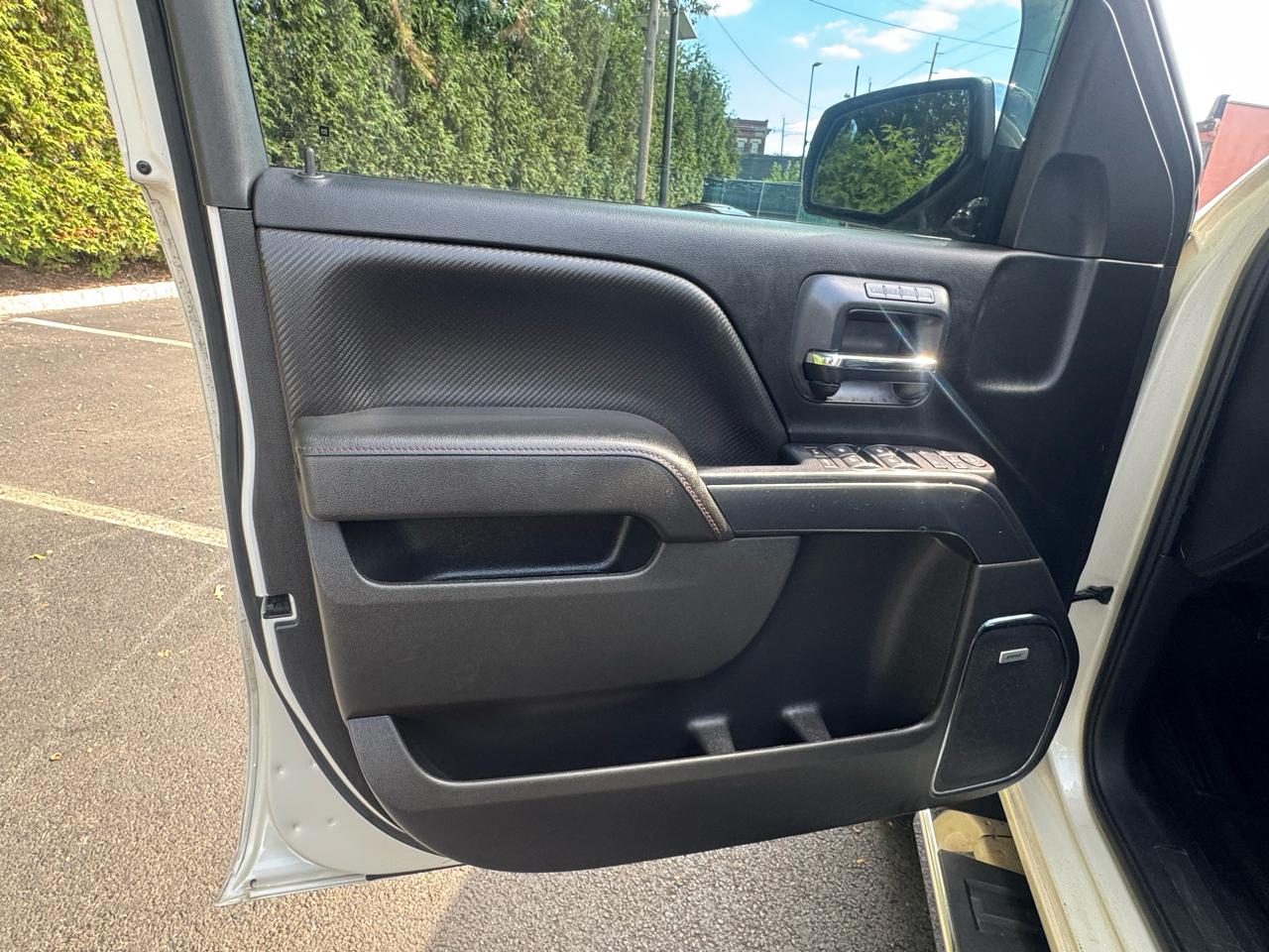 GMC Sierra 1500 Crew Cab 143.5" WB 4WD SLT 2015