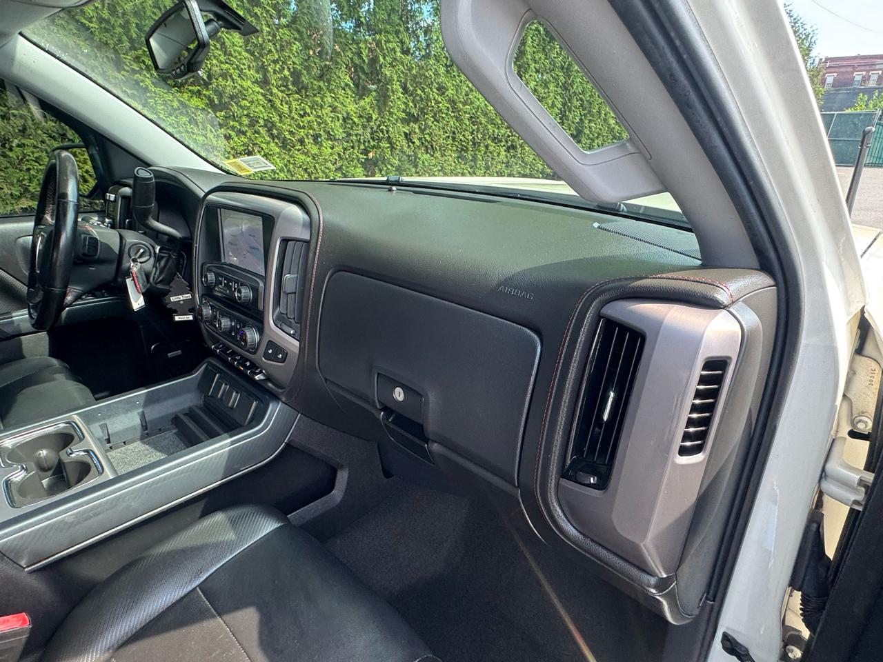 GMC Sierra 1500 Crew Cab 143.5" WB 4WD SLT 2015