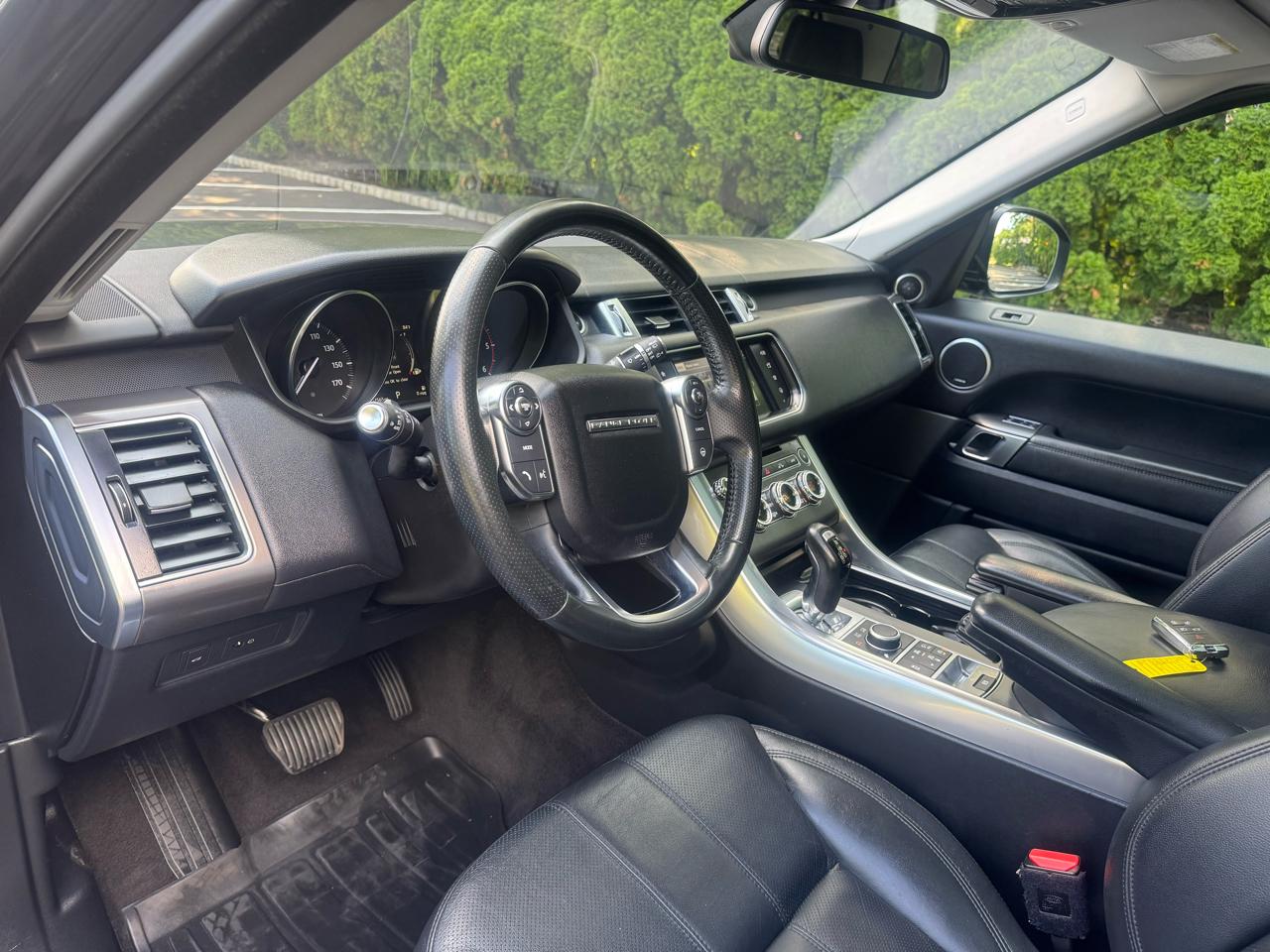 Land Rover Range Rover Sport SE 2016