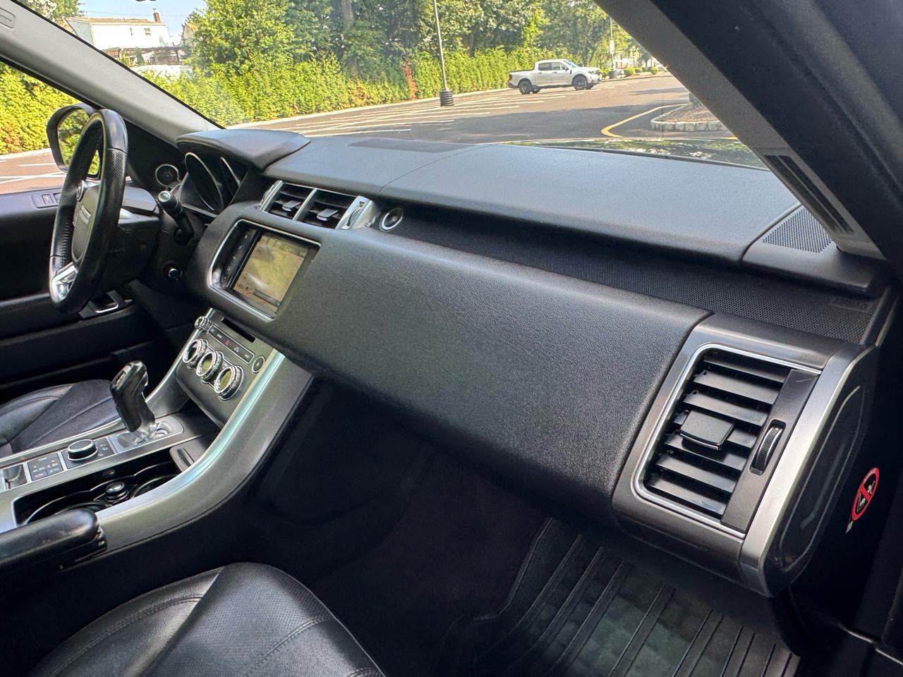 Land Rover Range Rover Sport SE 2016
