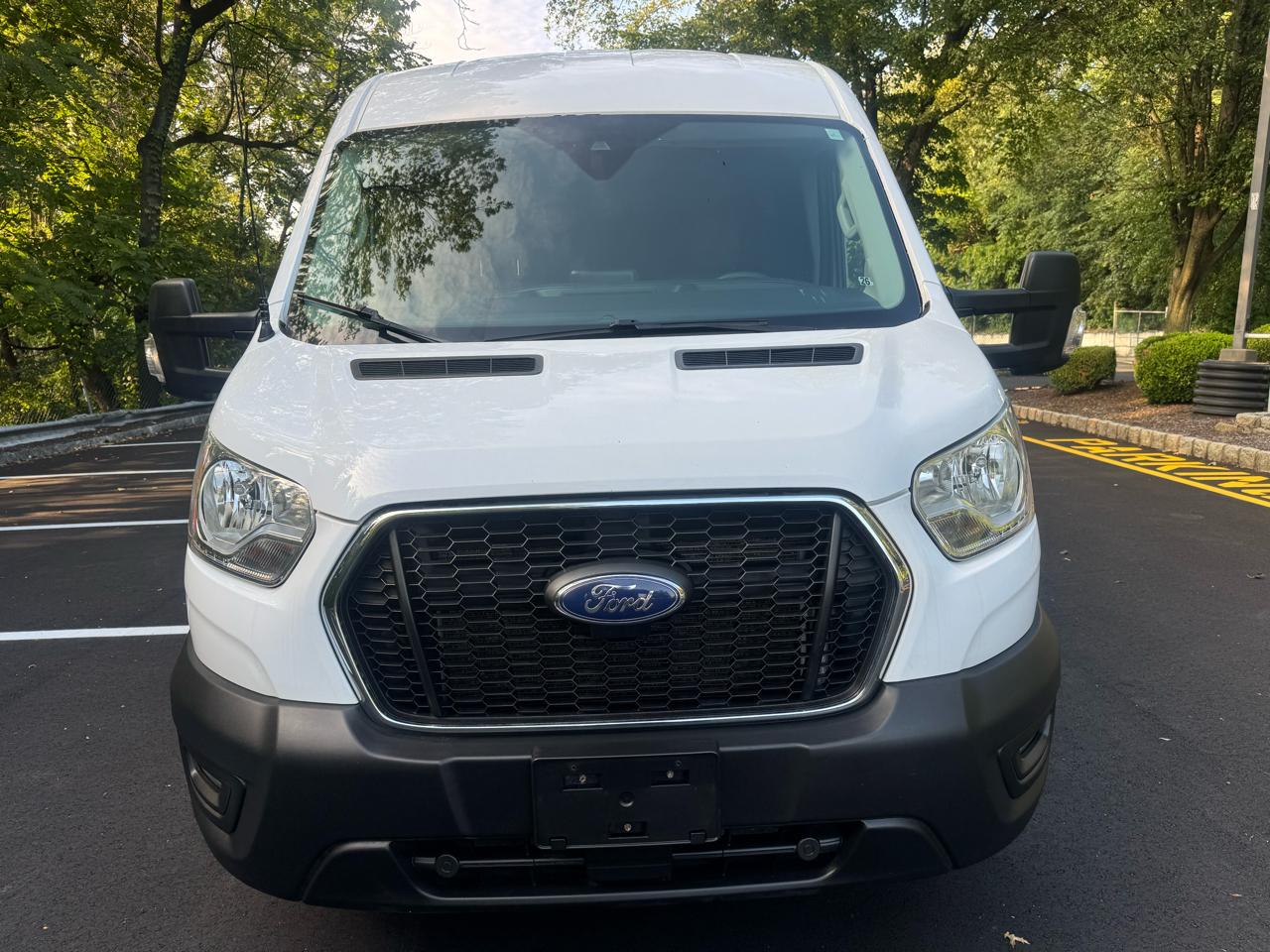 Ford Transit 250 Van Med. Roof w/Sliding Pass. 130-in. WB 2021