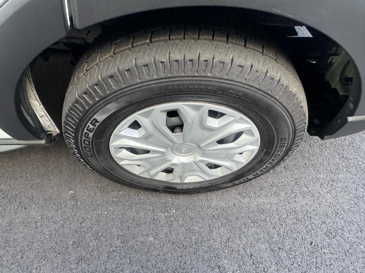 Ford Transit 250 Van Med. Roof w/Sliding Pass. 130-in. WB 2021