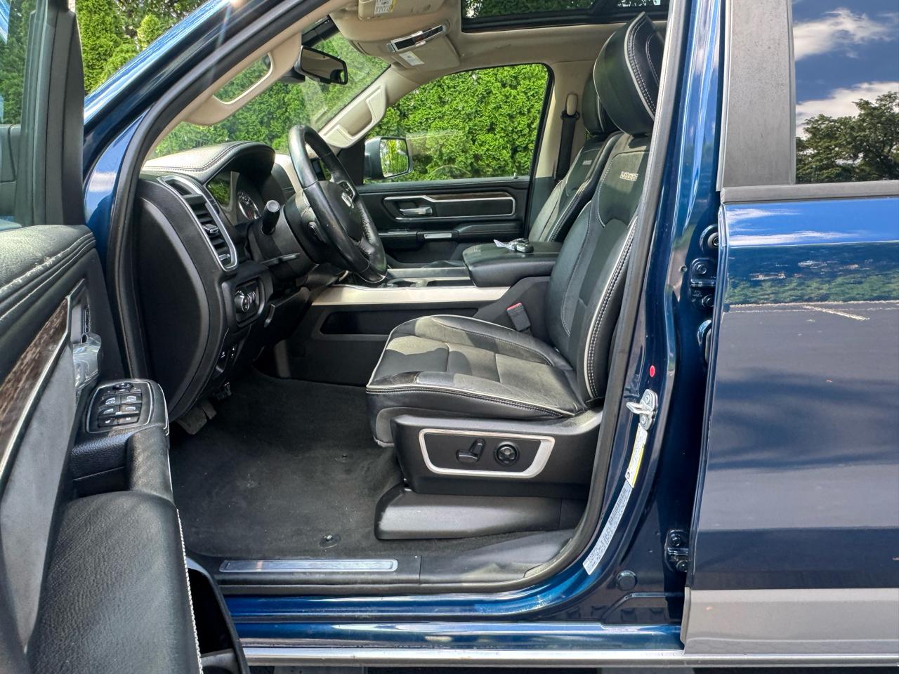 RAM 1500 Laramie Crew Cab LWB 4WD 2019