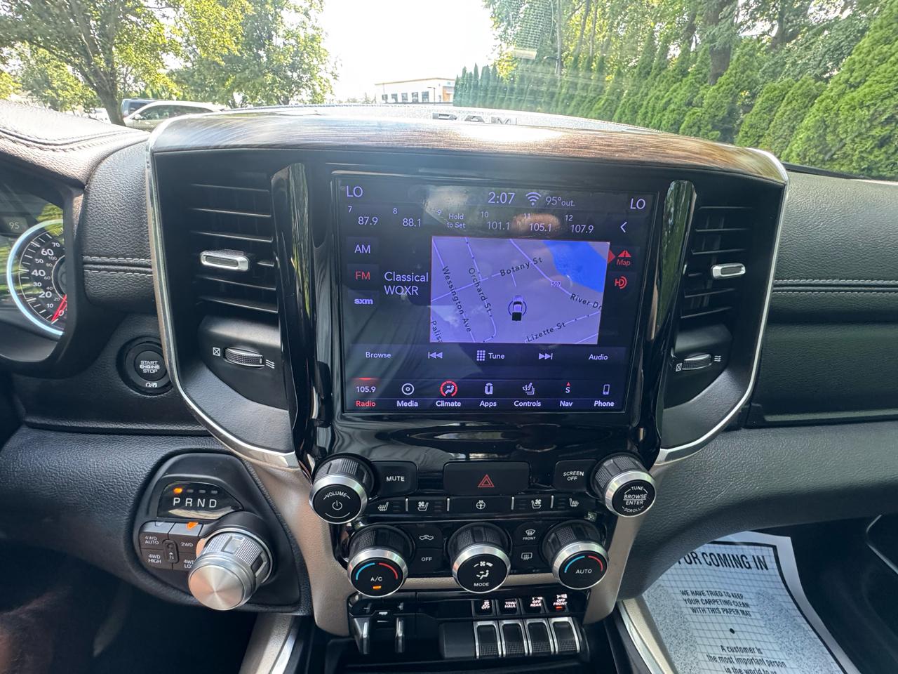 RAM 1500 Laramie Crew Cab LWB 4WD 2019