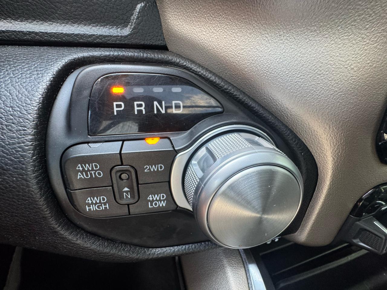 RAM 1500 Laramie Crew Cab LWB 4WD 2019