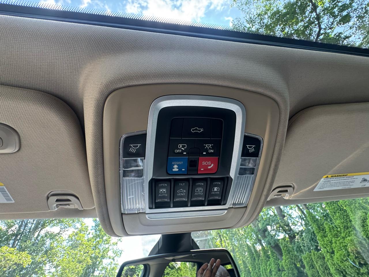 RAM 1500 Laramie Crew Cab LWB 4WD 2019