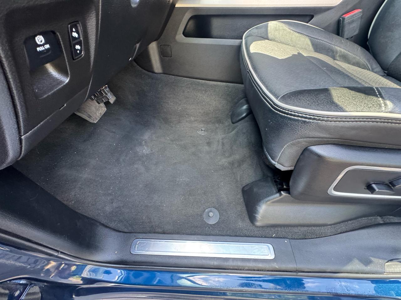 RAM 1500 Laramie Crew Cab LWB 4WD 2019
