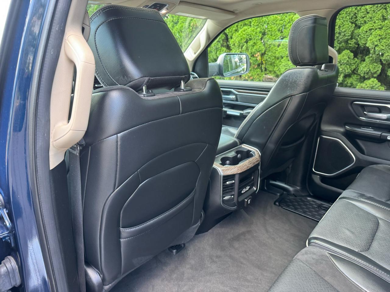 RAM 1500 Laramie Crew Cab LWB 4WD 2019